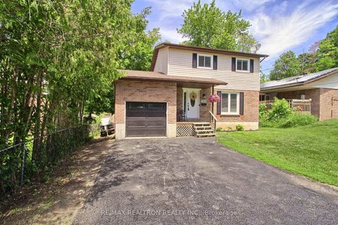 Photo 2 at 288 Terrace Drive, Keswick South, Georgina
