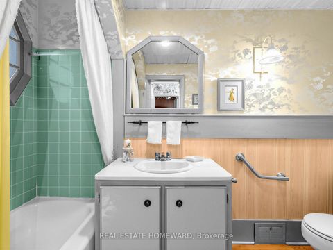 Photo 6 at 228 Pemberton Avenue, Newtonbrook East, Toronto