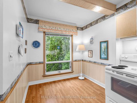 Photo 8 at 228 Pemberton Avenue, Newtonbrook East, Toronto