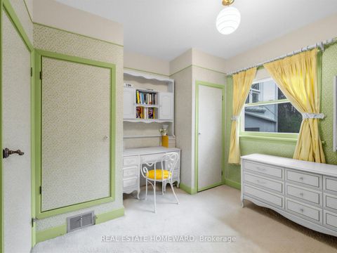 Photo 18 at 228 Pemberton Avenue, Newtonbrook East, Toronto