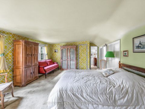 Photo 26 at 228 Pemberton Avenue, Newtonbrook East, Toronto