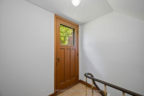 Photo 40 at 12 Ormskirk Court, Swansea, Toronto