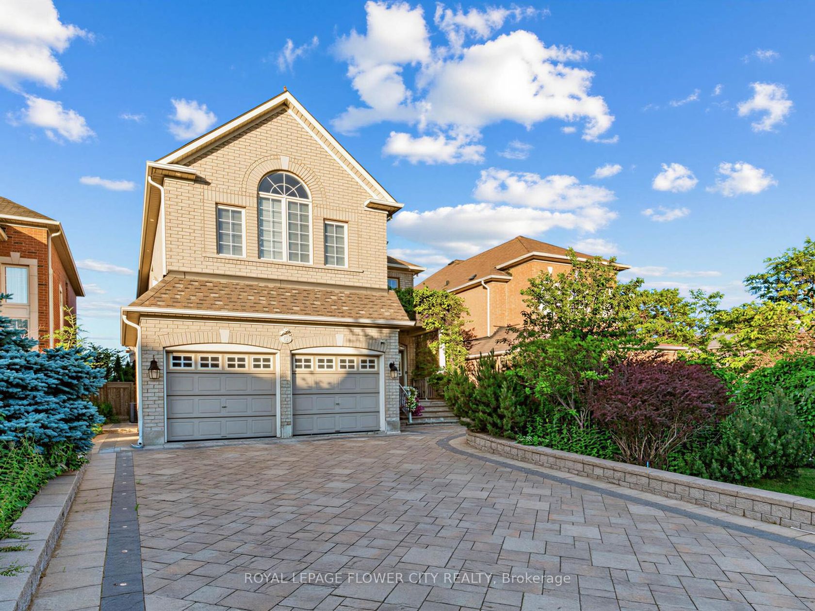 9 Arden Valley Street, Jefferson, Richmond Hill photo number 2