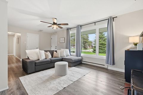 Photo 5 at 2186 Richard Street, Alcona, Innisfil