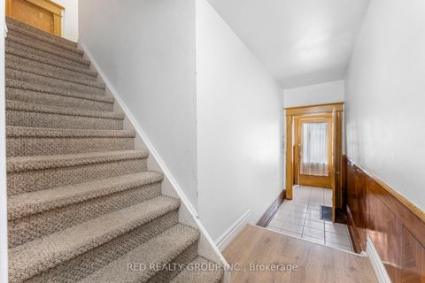 Photo 24 at 89 Beatrice Street, Bellwoods, Toronto