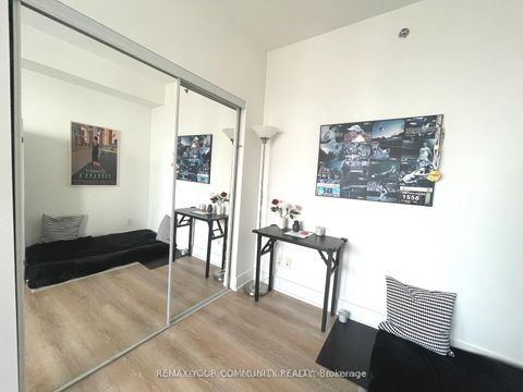 Photo 10 at 1511 - 225 Sackville Street, Regent Park, Toronto