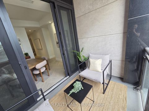 Photo 32 at 411 - 2 Forest Hill, Casa Loma, Toronto