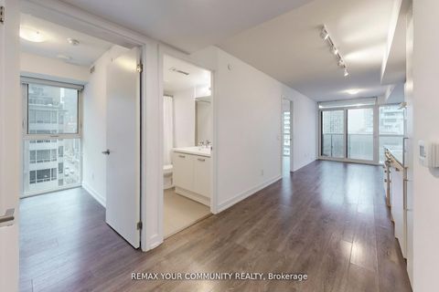 Photo 5 at 1005 - 125 Redpath Avenue, Mount Pleasant East, Toronto