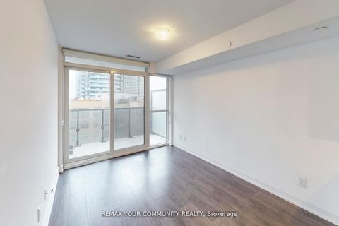 Photo 8 at 1005 - 125 Redpath Avenue, Mount Pleasant East, Toronto