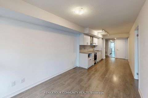 Photo 9 at 1005 - 125 Redpath Avenue, Mount Pleasant East, Toronto