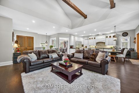Photo 5 at 1707 Wilkinson Street, Rural Innisfil, Innisfil