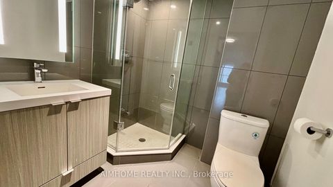 Photo 11 at 1722 - 585 Bloor Street E, North St. James Town, Toronto
