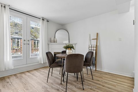 Photo 10 at 2010 - 12 Sudbury Street, Niagara, Toronto