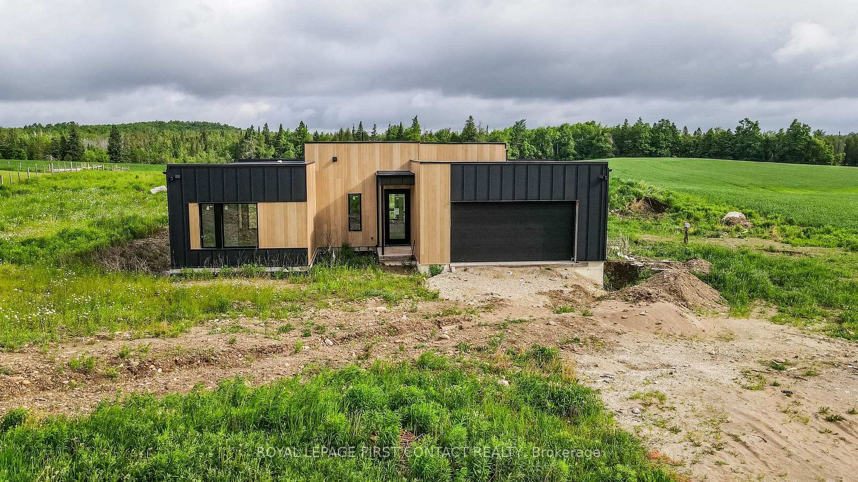 9694 6 7 Nottawasaga Side Road, Rural Clearview, Clearview photo number 2