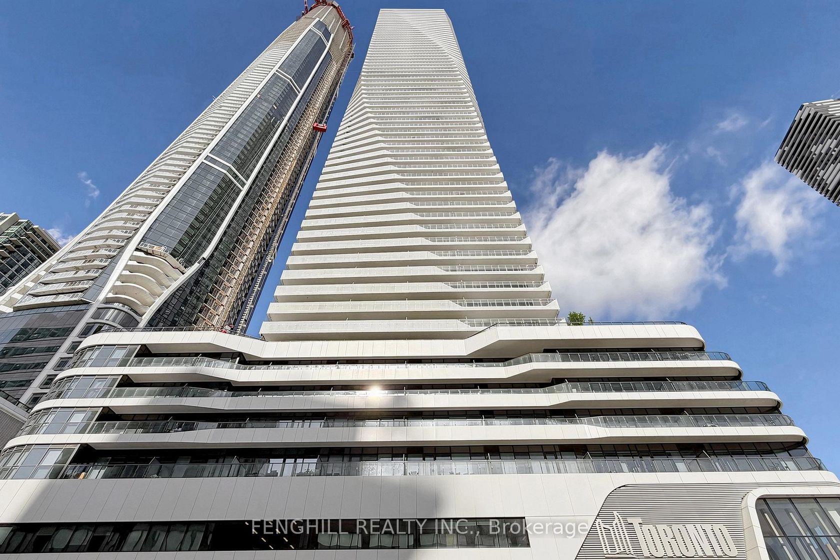 2104 - 28 Freeland Street, Yonge Corridor, Toronto photo number 2