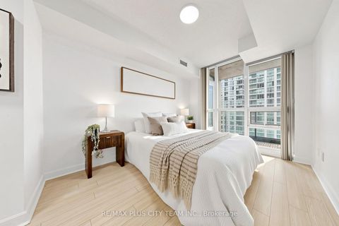 Photo 16 at 1206 - 18 Harbour Street, Waterfront Communities C1, Toronto