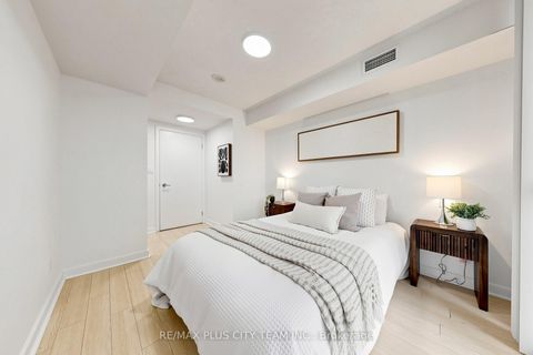 Photo 18 at 1206 - 18 Harbour Street, Waterfront Communities C1, Toronto
