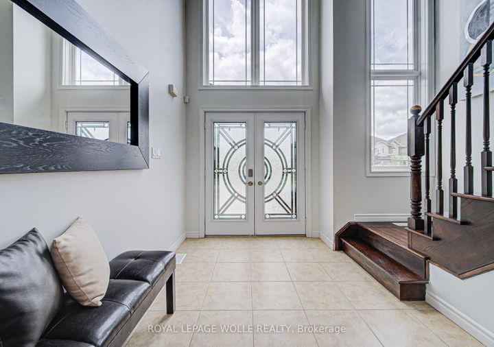 Photo 2 at 37 Davinci Boulevard, Carpenter, Hamilton