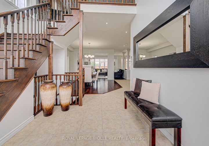 Photo 3 at 37 Davinci Boulevard, Carpenter, Hamilton