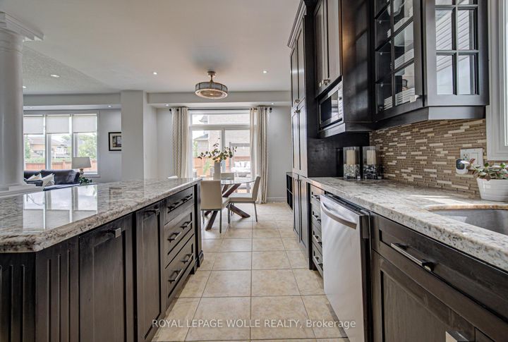 Photo 14 at 37 Davinci Boulevard, Carpenter, Hamilton