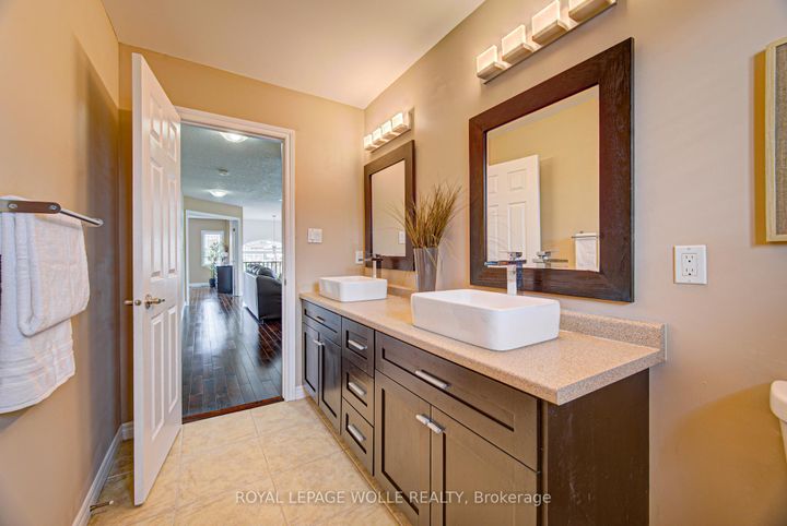 Photo 30 at 37 Davinci Boulevard, Carpenter, Hamilton