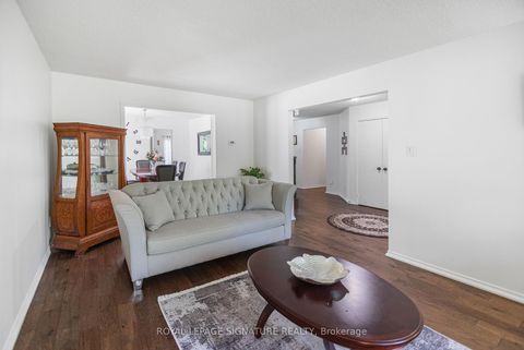 Photo 13 at 432 Alex Doner Drive, Glenway Estates, Newmarket