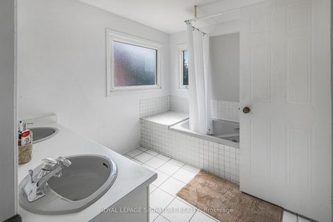 Photo 19 at 432 Alex Doner Drive, Glenway Estates, Newmarket