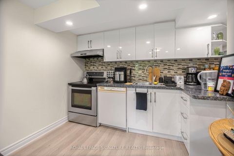 Photo 31 at 432 Alex Doner Drive, Glenway Estates, Newmarket