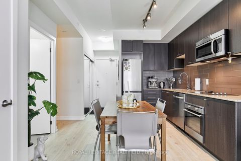 Photo 5 at 204 - 18 Rean Drive, Bayview Village, Toronto