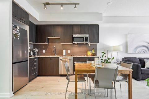 Photo 6 at 204 - 18 Rean Drive, Bayview Village, Toronto