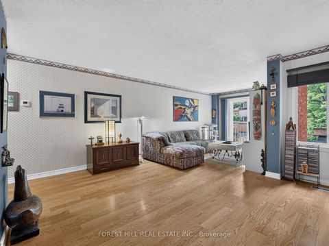 Photo 1 at 636 - 636 Adelaide Street W, Waterfront Communities C1, Toronto