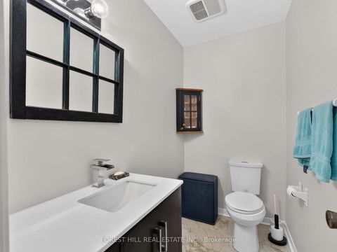 Photo 13 at 636 - 636 Adelaide Street W, Waterfront Communities C1, Toronto