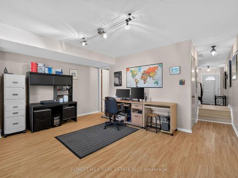 Photo 15 at 636 - 636 Adelaide Street W, Waterfront Communities C1, Toronto