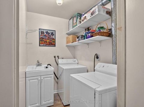 Photo 17 at 636 - 636 Adelaide Street W, Waterfront Communities C1, Toronto