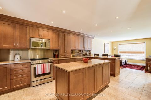 Photo 8 at 486 Greenock Drive, Maple, Vaughan