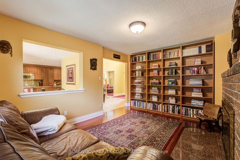 Photo 15 at 486 Greenock Drive, Maple, Vaughan