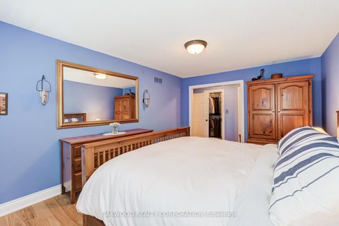 Photo 17 at 486 Greenock Drive, Maple, Vaughan