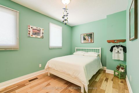 Photo 24 at 486 Greenock Drive, Maple, Vaughan