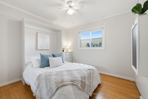 Photo 19 at 15 Golfhaven Drive, Woburn, Toronto