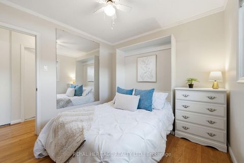 Photo 20 at 15 Golfhaven Drive, Woburn, Toronto
