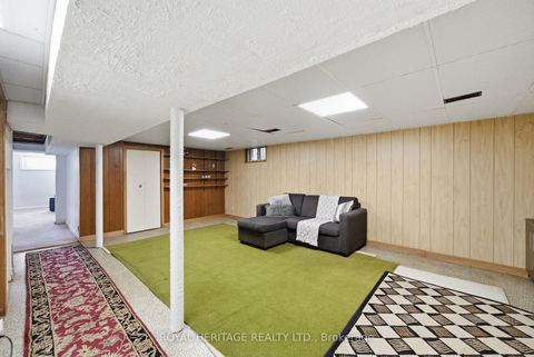 Photo 31 at 15 Golfhaven Drive, Woburn, Toronto