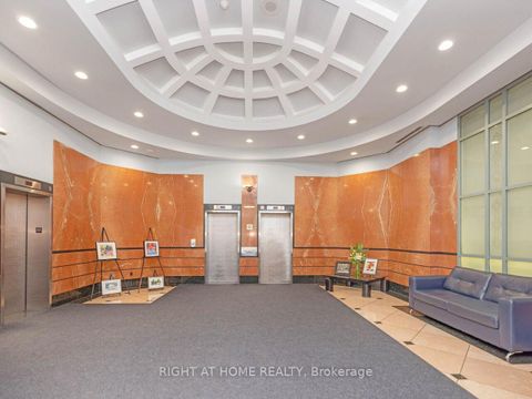 Photo 4 at 1706 - 10 Yonge Street, Waterfront Communities C1, Toronto