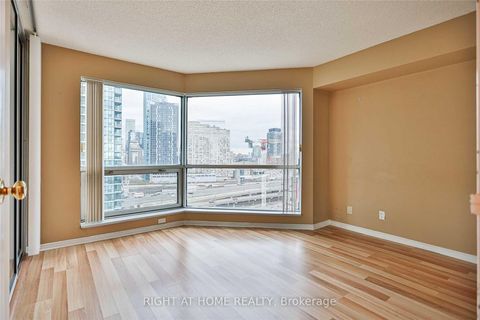 Photo 14 at 1706 - 10 Yonge Street, Waterfront Communities C1, Toronto