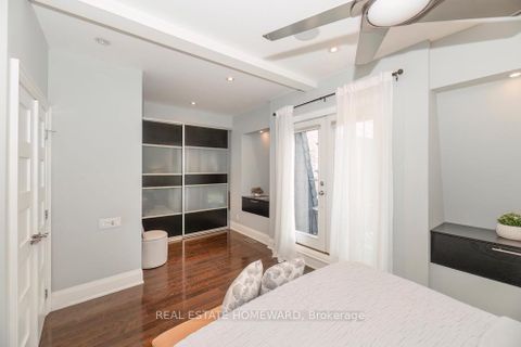 Photo 15 at 136 Spruce Street, South St. James Town, Toronto