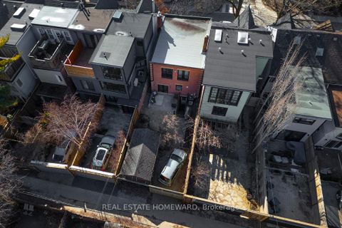 Photo 32 at 136 Spruce Street, South St. James Town, Toronto