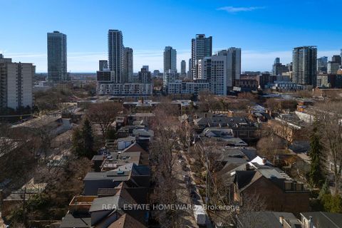 Photo 38 at 136 Spruce Street, South St. James Town, Toronto