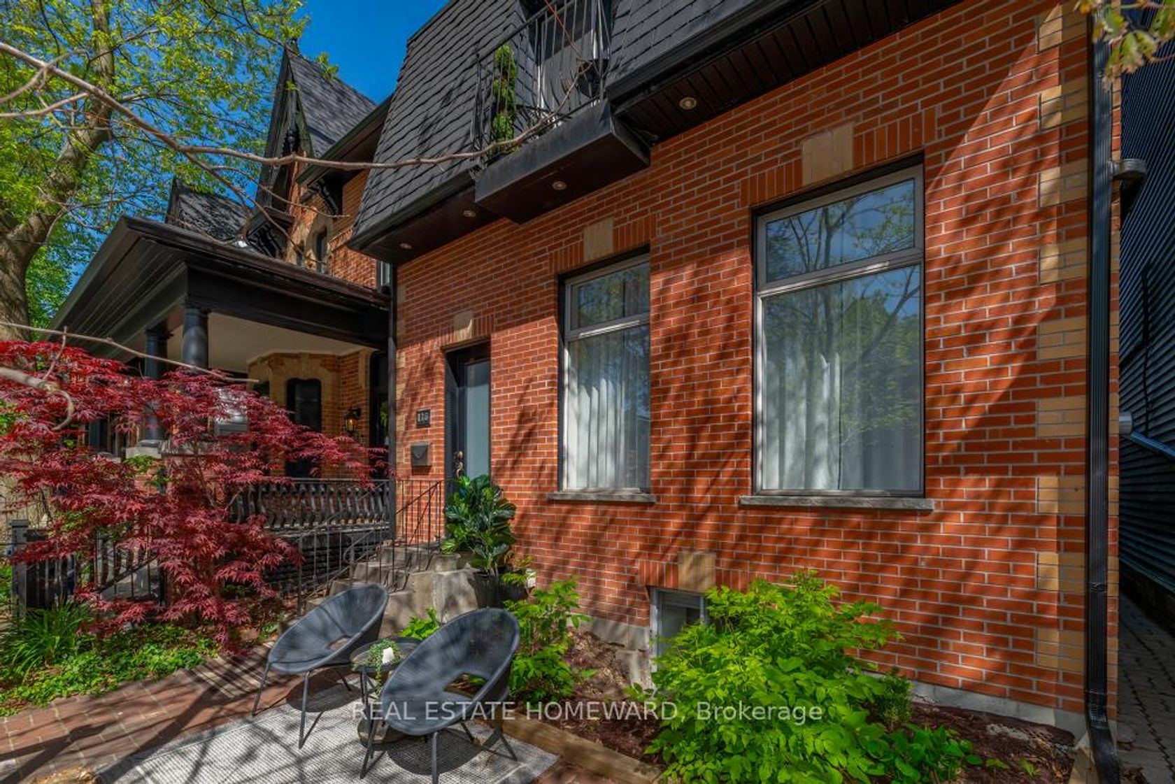 136 Spruce Street, South St. James Town, Toronto 