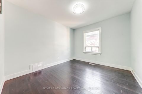 Photo 11 at 147 Lilian Drive, Maryvale, Toronto