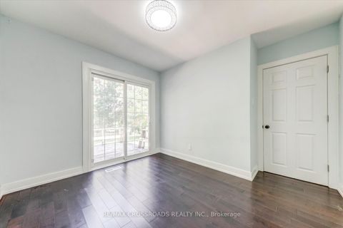 Photo 17 at 147 Lilian Drive, Maryvale, Toronto