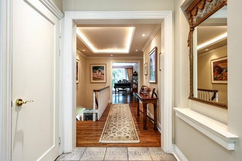 Photo 6 at 176 Old Yonge Street, Windfields, Toronto